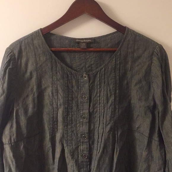 Green linen peasant blouse - Picture 3 of 8